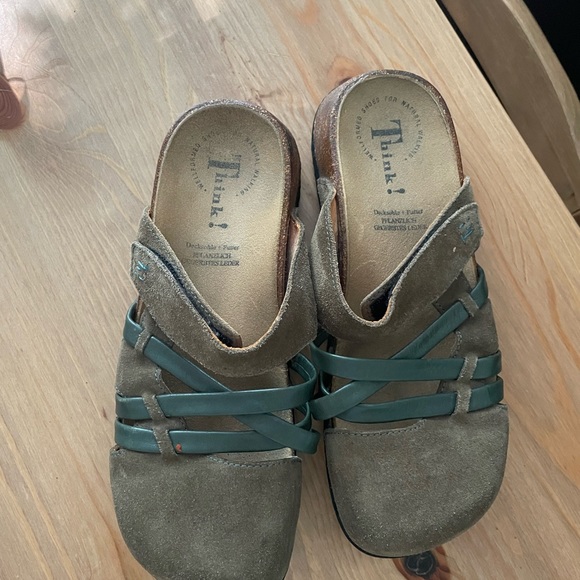 Think! Clogs - Picture 4 of 9